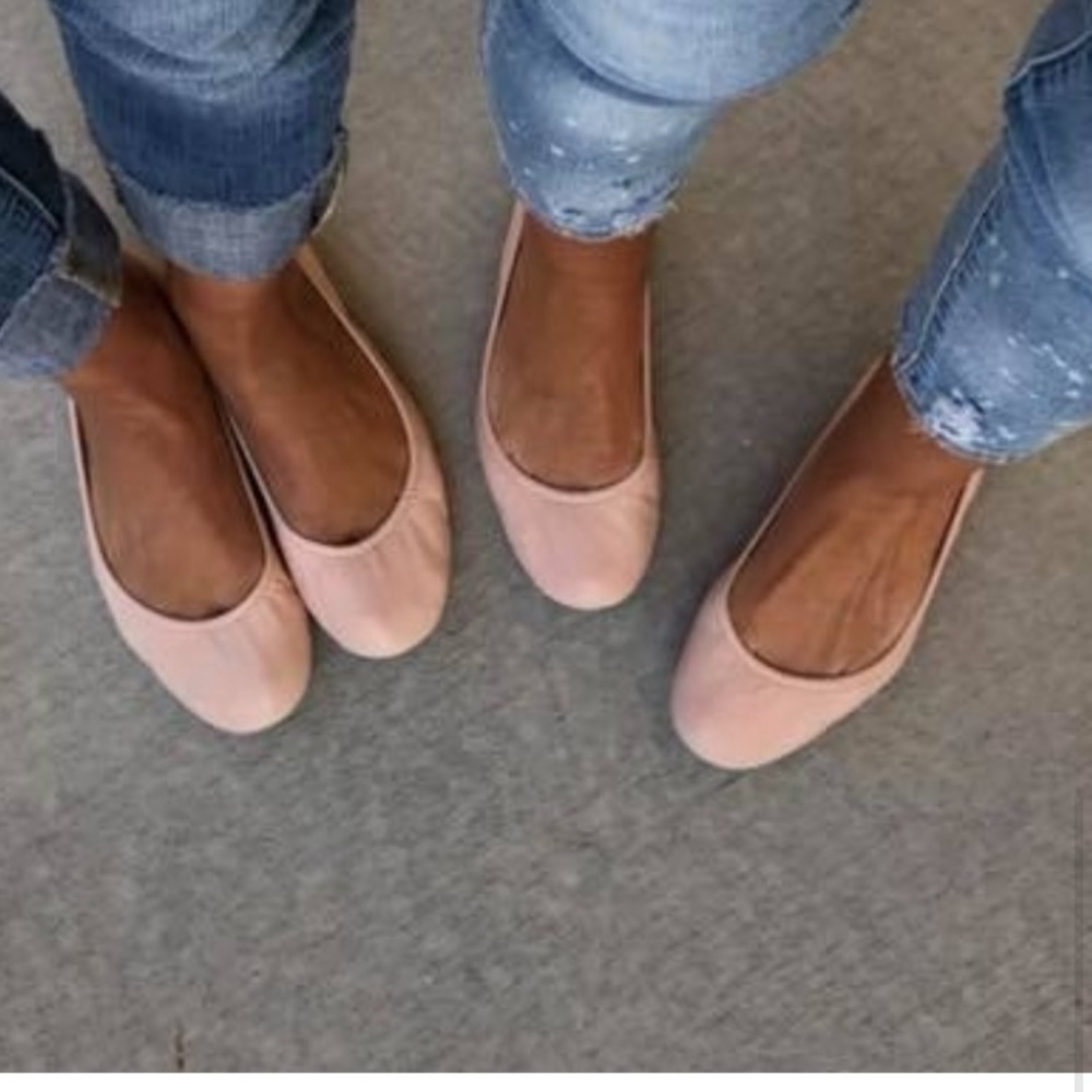 Light pink Tieks